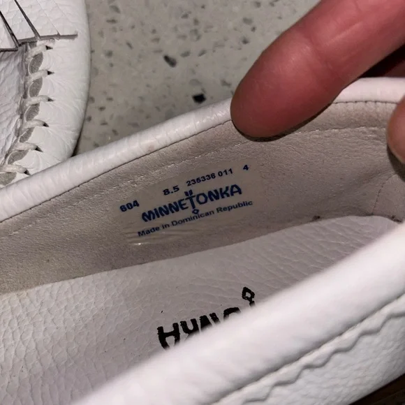 Minnetonka Women's Leather Moccasins with Red Embroidery - Picture 5 of 5